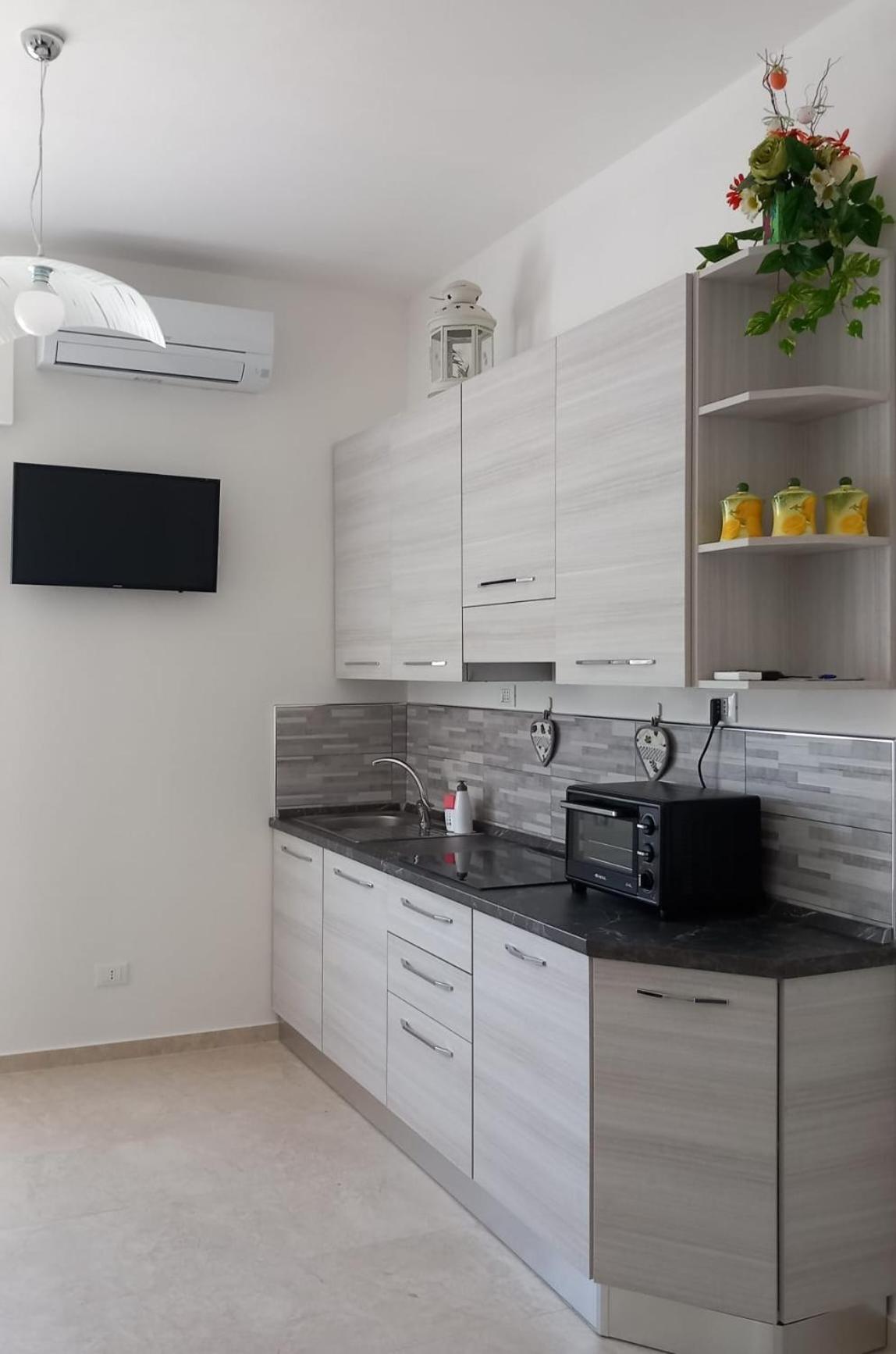 Апартаменты Casa Luce Марина-ди-Масса Экстерьер фото